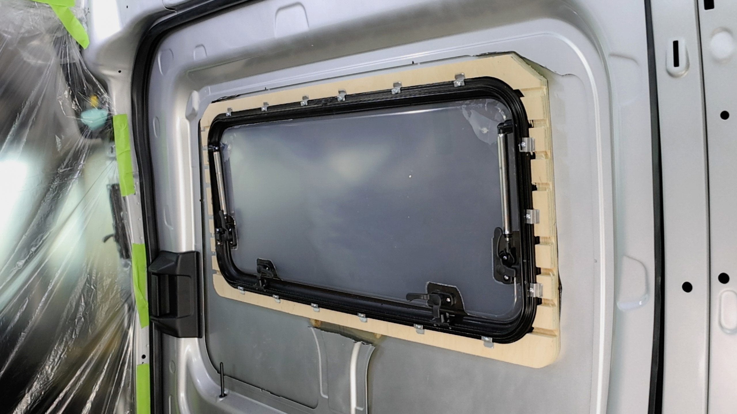 Broad Arrow flat windows for trailer conversion