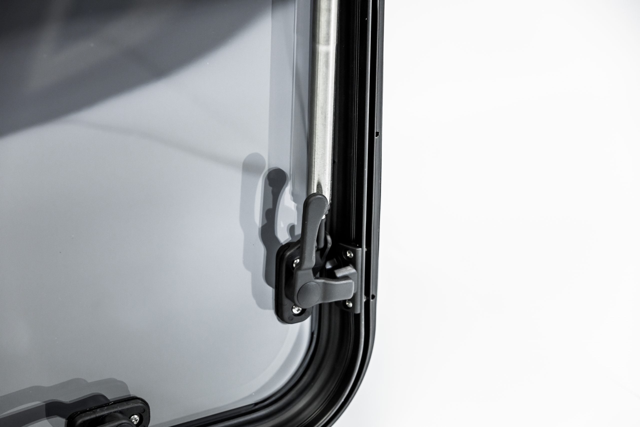 Broad Arrow flat windows for trailer conversion